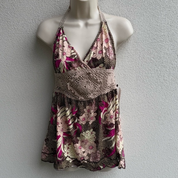 Free People Kitschy Floral Print & Crochet Halter Large - Picture 10 of 10